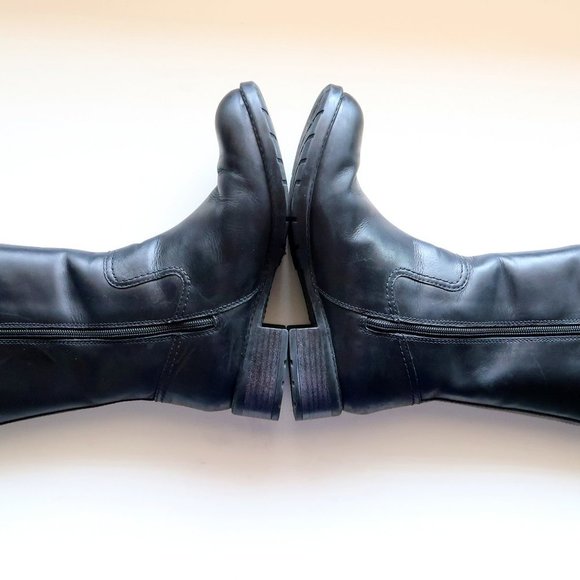 Clarks Black Leather Low Block Heel Round Toe Tall Riding Boots Size 7 - Picture 11 of 14